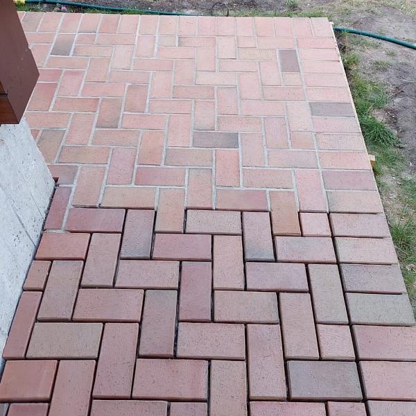 Тротуарный кирпич Westerwalder Klinker Classic 200x100x40мм WK112RB Design Rot Braun