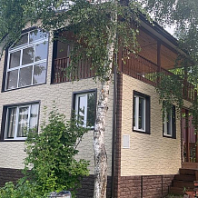 Кремовый