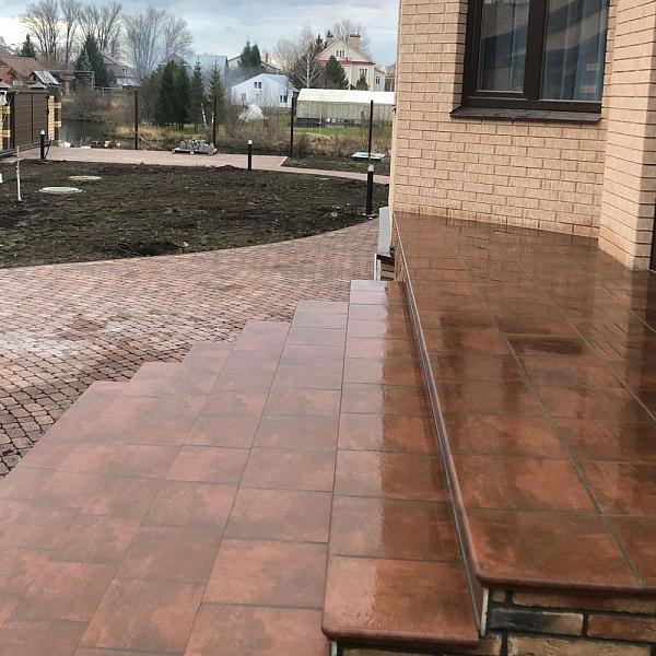 Ступень рядовая флорентинер WesterWalder ATRIUM 310х320х9.5мм WK31100 Mittelgrau